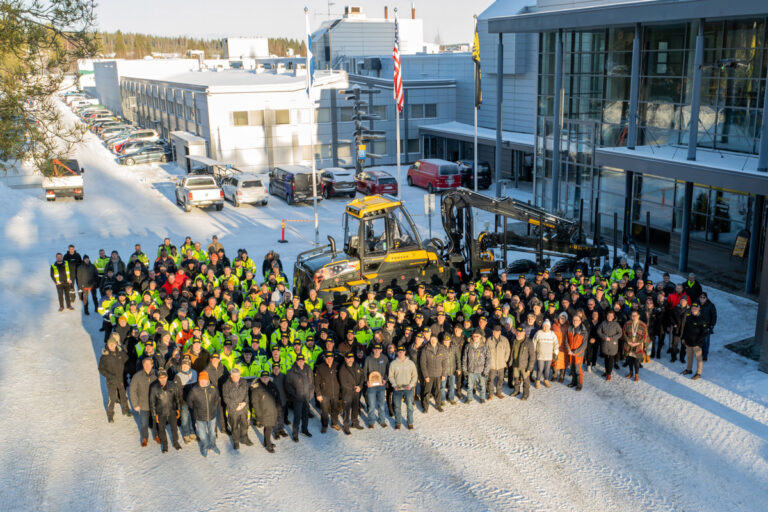 Scheff Logging Ponsse marks 55 years in business with its 21,000th machine - SA ...