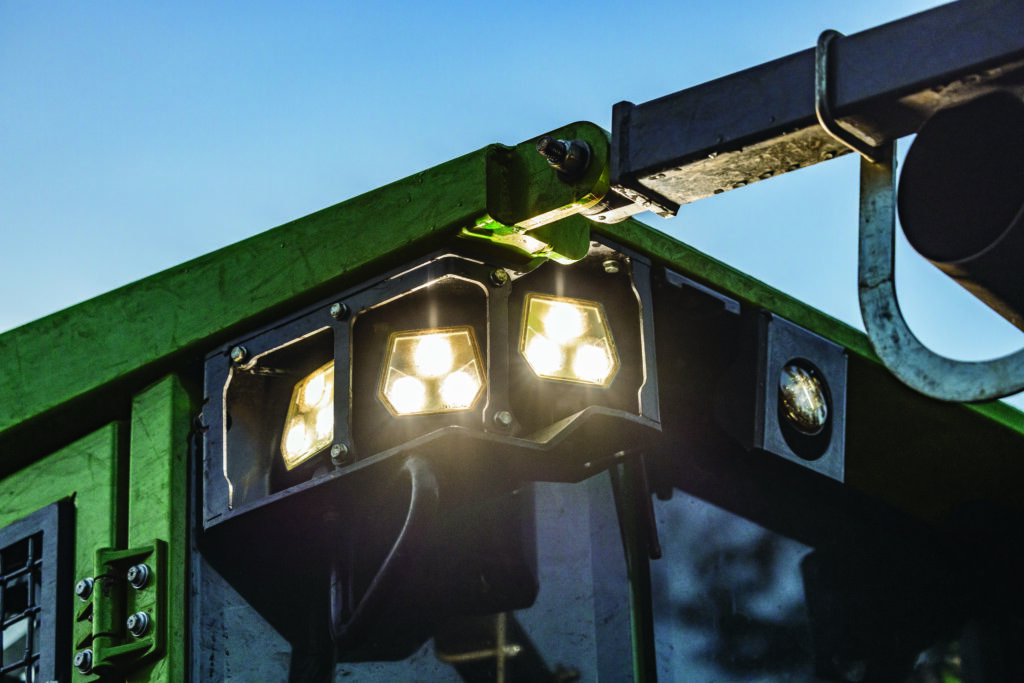 The lighting package for the 748L-III