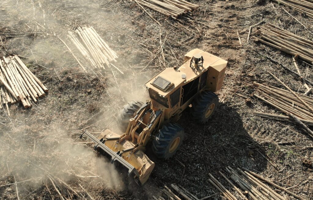The use of mulchers for land preparation is increasing and the TCi M726G mulcher is a perfect solution